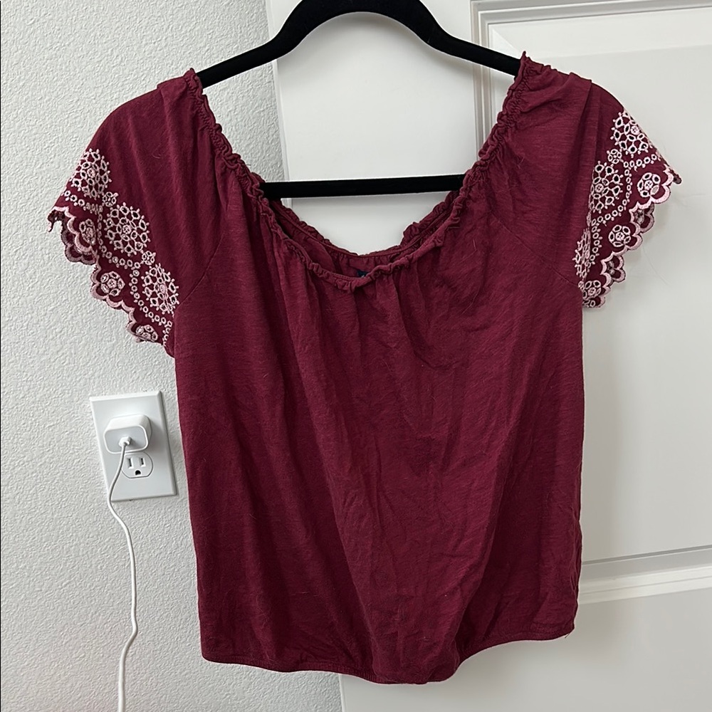 Women's Burgundy Top with Lace Sleeves